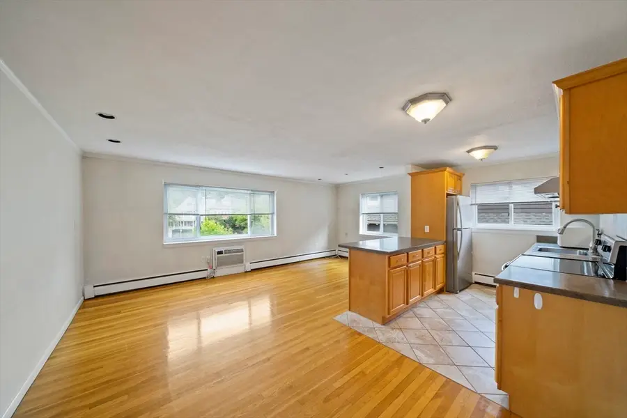 425 S Huntington Ave #8, Boston, MA 02130 - #3