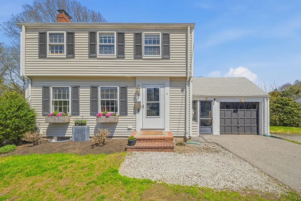 28 Lilly Ln, Dedham, MA 02026 - #1