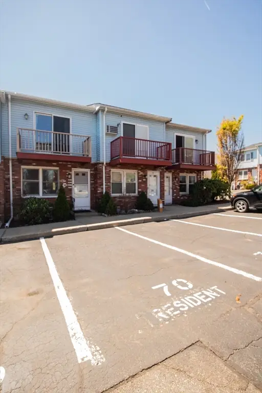 250 Congress Ave #40, Chelsea, MA 02150