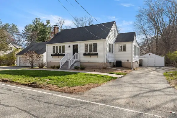 14 Mill St, North Reading, MA 01864