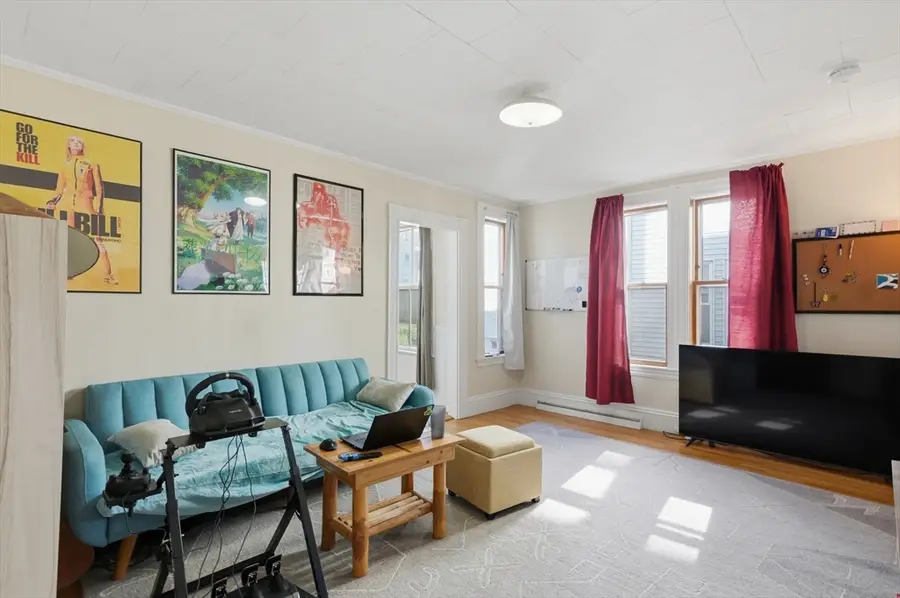 123-125 Chestnut Street, Waltham, MA 02453 - #3