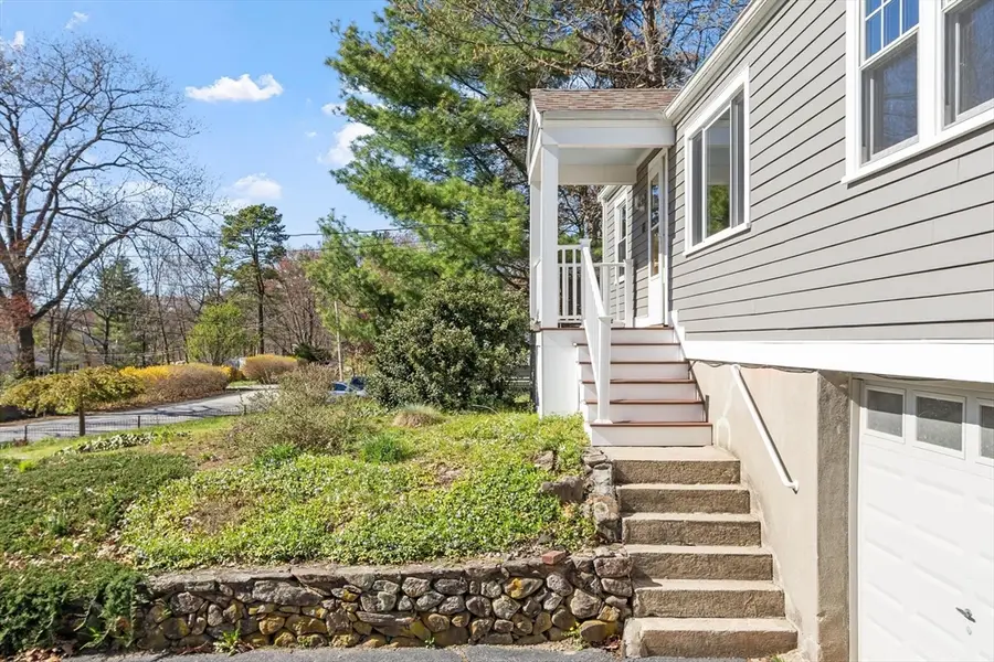 16 Lakeview Dr, Littleton, MA 01460 - #2