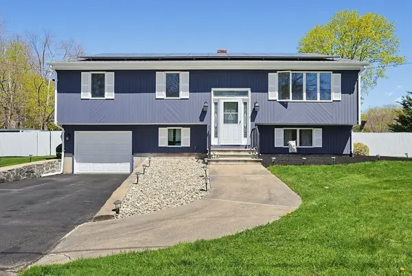 132 Jean Dr, Seekonk, MA 02771