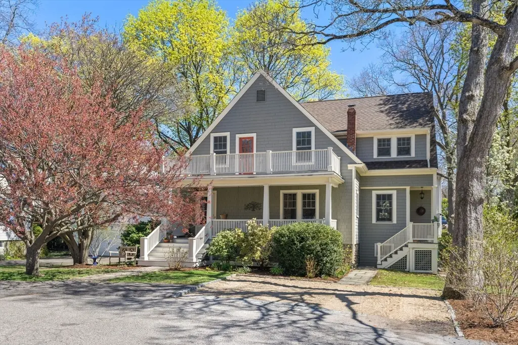 13 Cantwell Rd, Milton, MA 02186 - #1