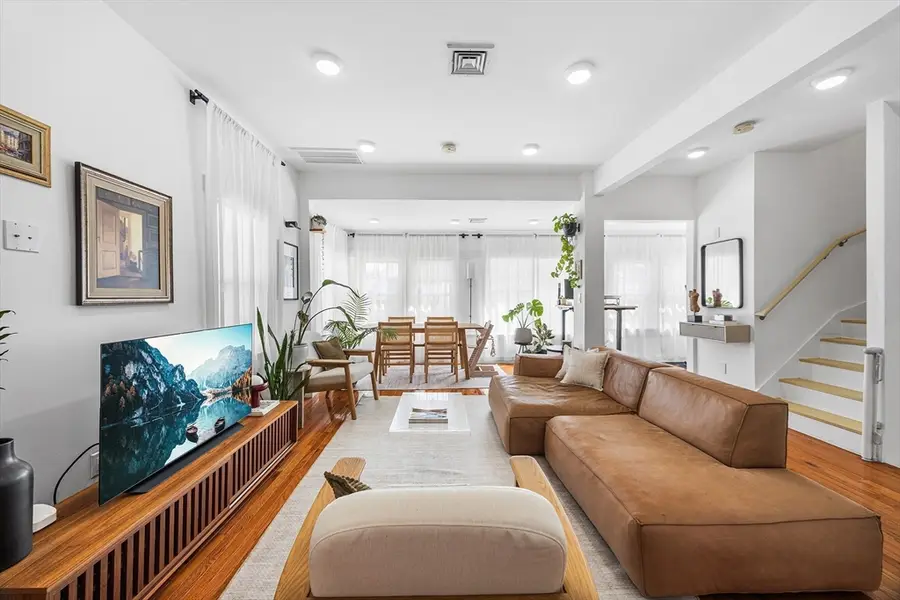 19 Conwell St #2, Somerville, MA 02143 - #2