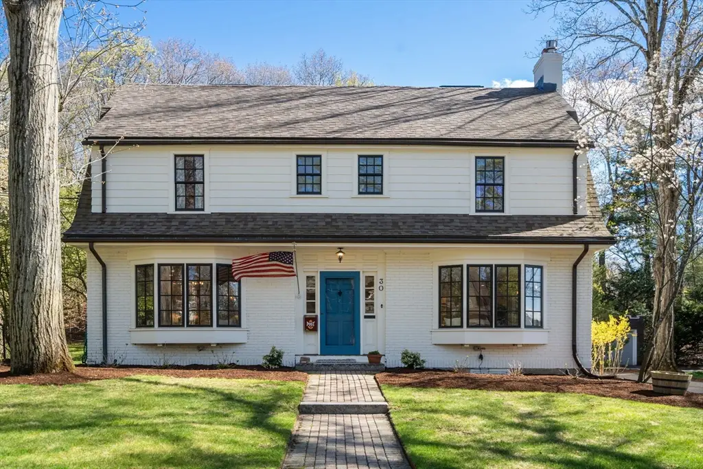 30 Trowbridge Ave, Newton, MA 02460 - #1