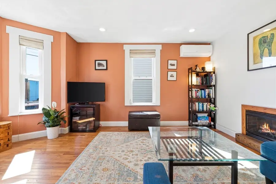 39 Alston Street, Somerville, MA 02143 - #3