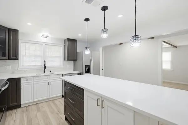 26 Debbie Rd, Brockton, MA 02302