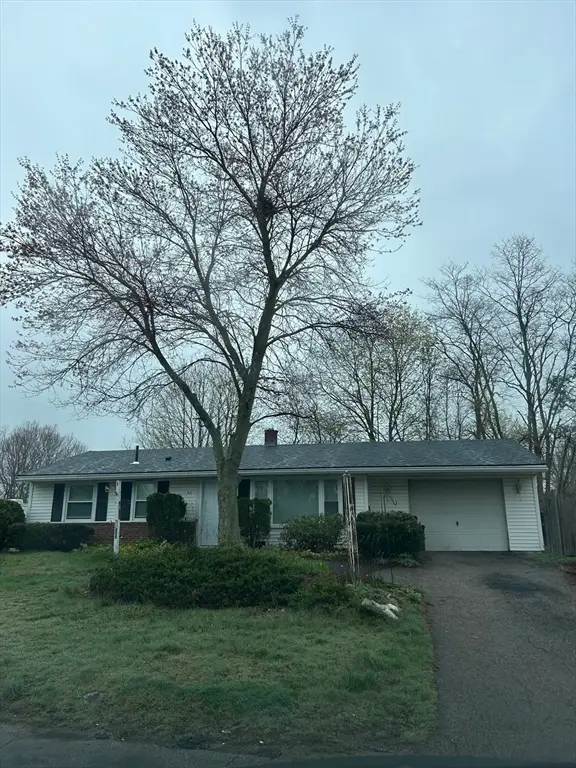 26 Debbie Rd, Brockton, MA 02302 - #2