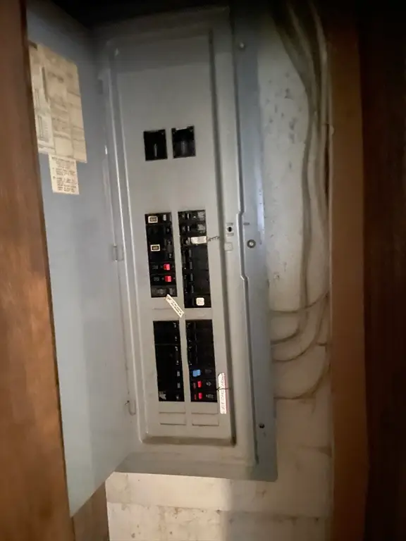 51 Beaumont Ave, Chicopee, MA 01013 - #3