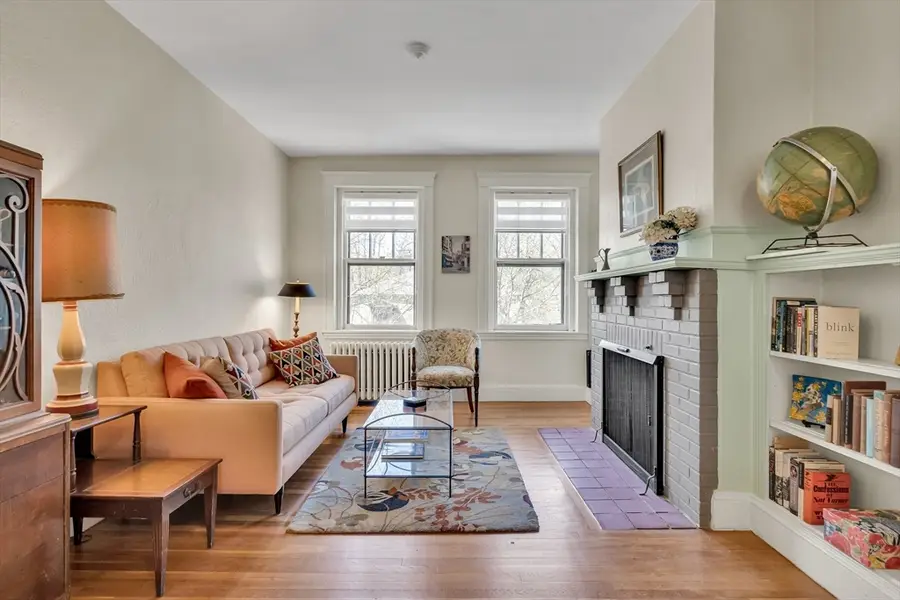 36 Linnaean St #12A, Cambridge, MA 02138 - #2
