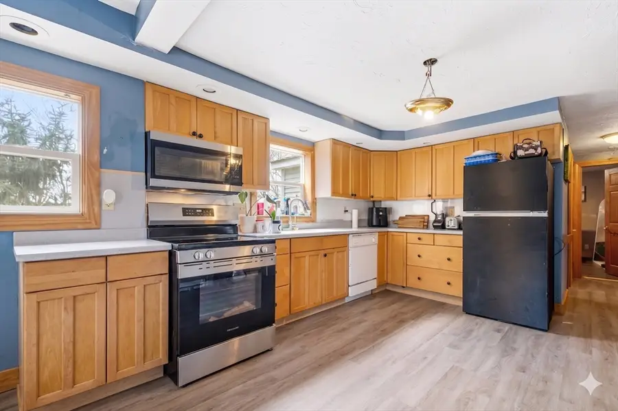 20 George St, Fitchburg, MA 01420 - #3