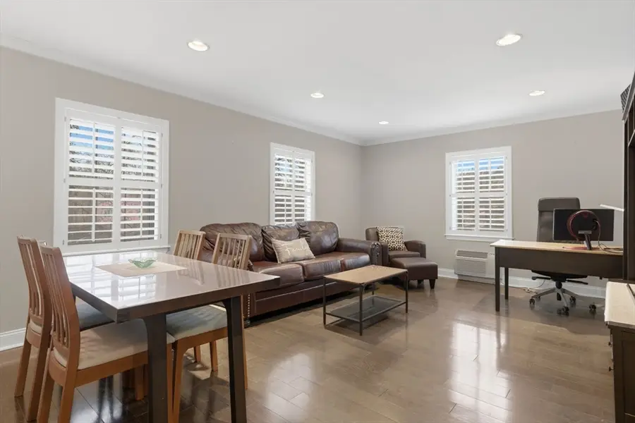 27 Commonwealth #1, Newton, MA 02467 - #2