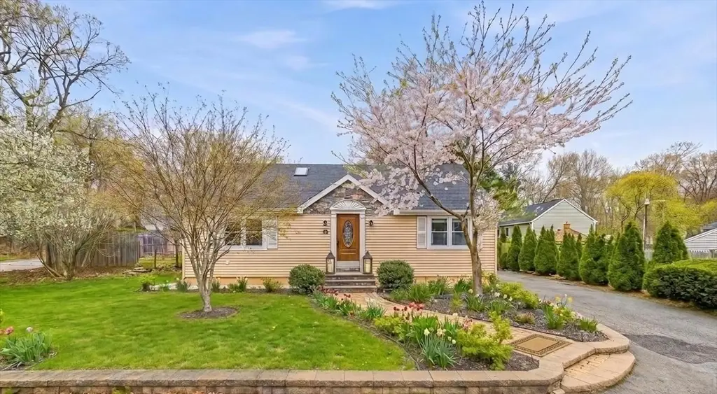 39 Brook St, Mansfield, MA 02048 - #1