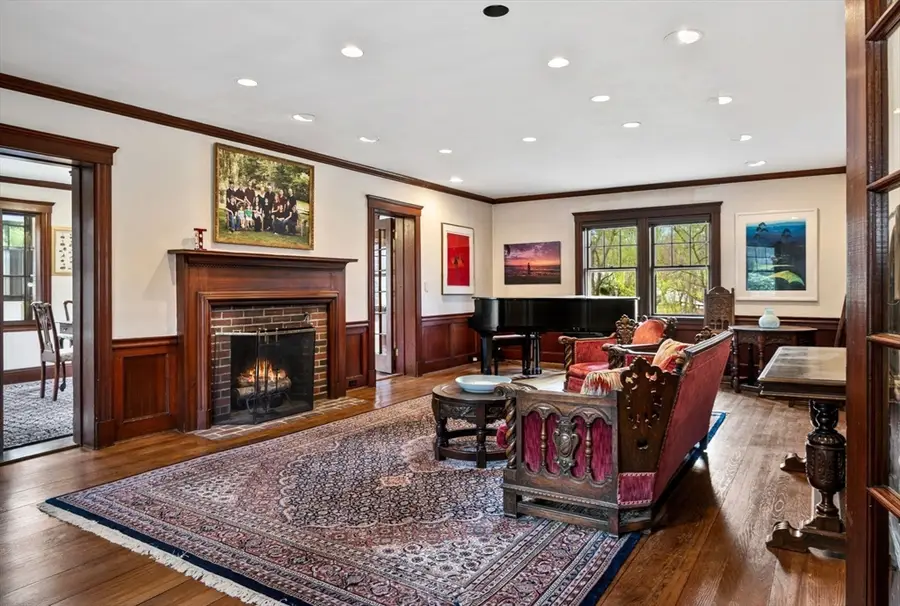 24 Radcliff Rd, Newton, MA 02468 - #2