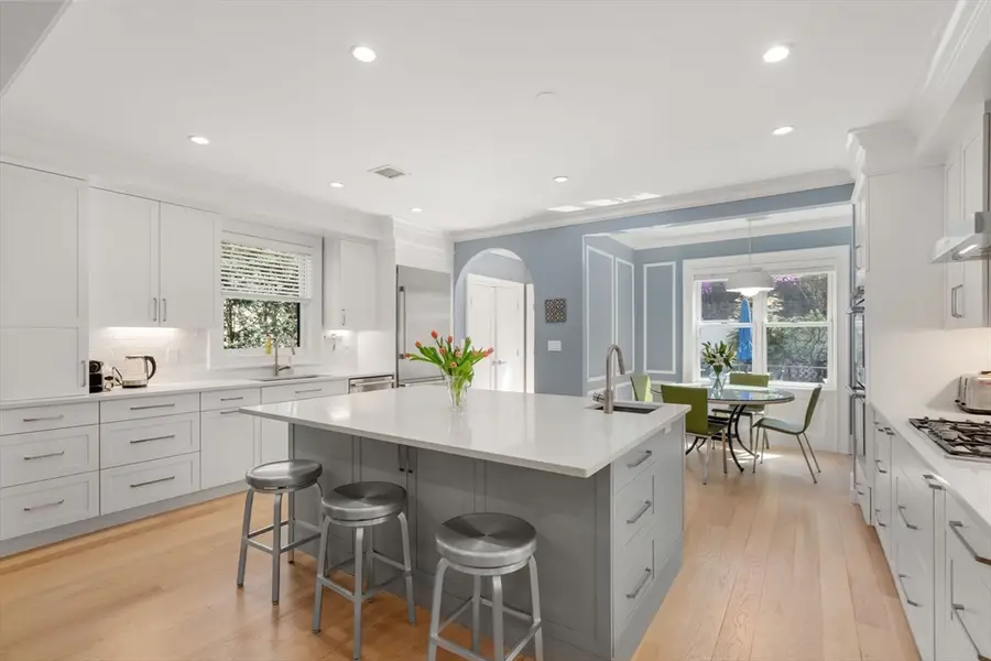 90 Columbia #U90, Brookline, MA 02446 - #2