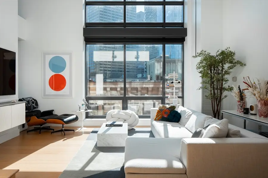 45 Province St #910, Boston, MA 02108 - #3