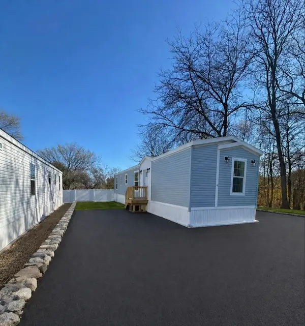 165 Newbury #6, Peabody, MA 01960