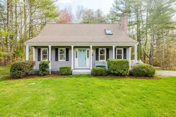 29 Colony Lane, Taunton, MA 02780