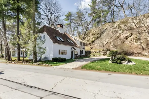 40 Webster Ave, Beverly, MA 01915