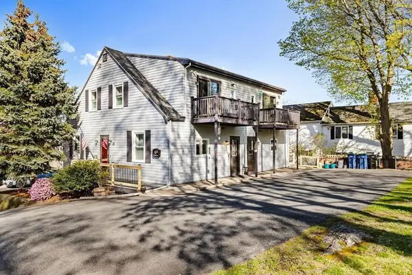 23-25 Putnam St, Salem, MA 01970