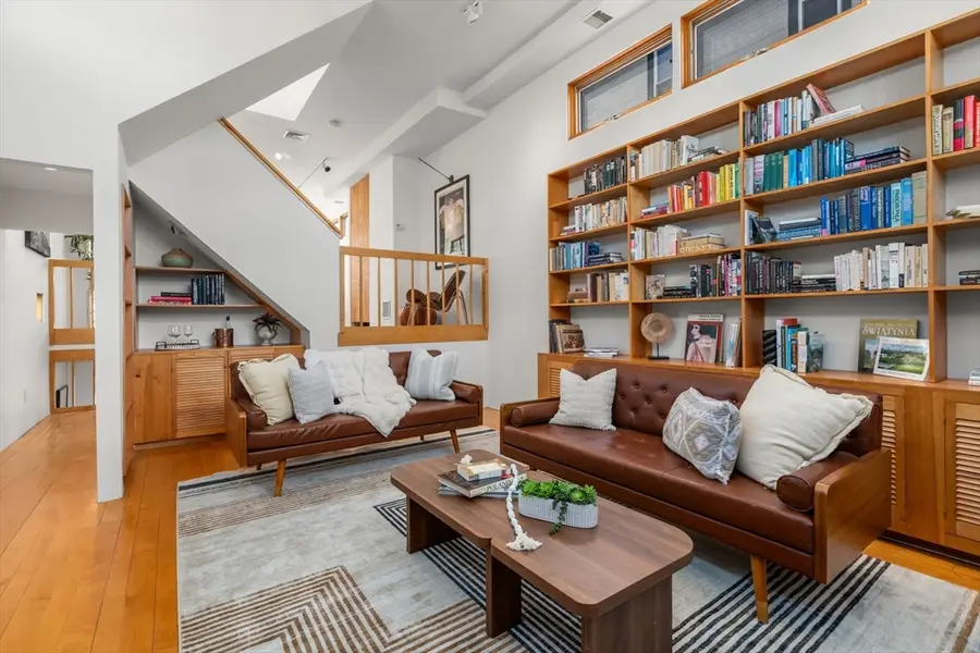 34 Tierney Street, Cambridge, MA 02138 - #3