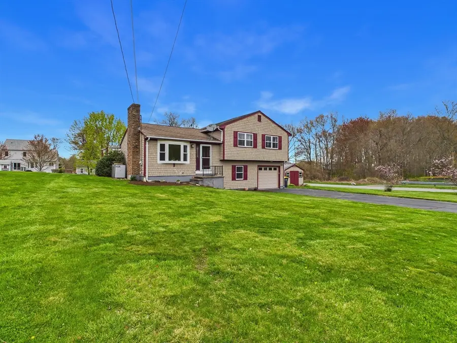 18 Duke St, Somerset, MA 02726 - #2