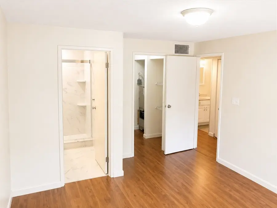 8 Post Oak Ln #20, Natick, MA 01760 - #3