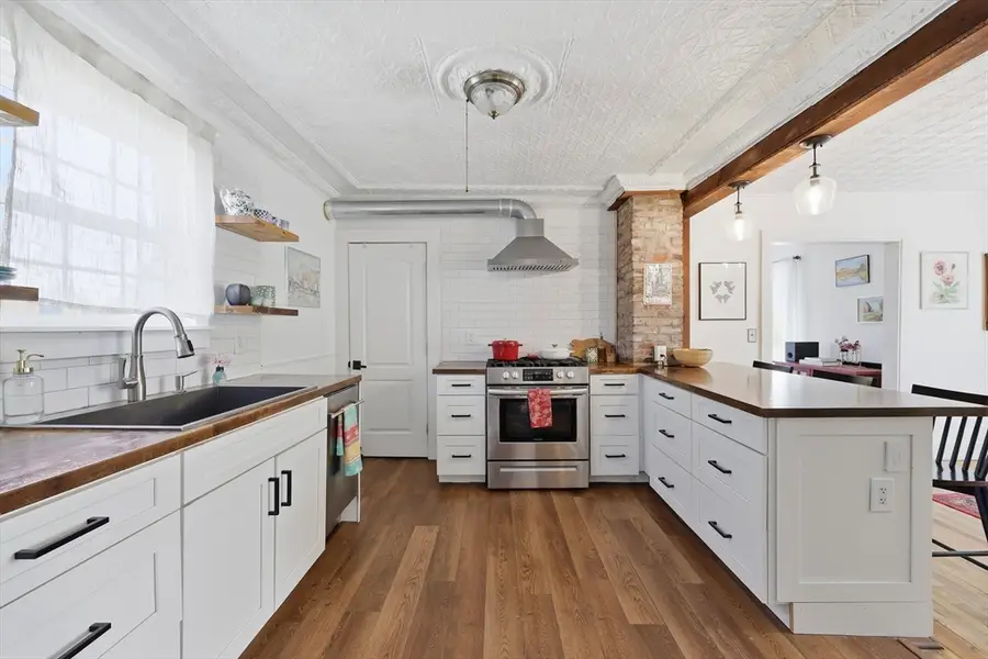 95 Wedgewood Ter, Holyoke, MA 01040 - #2