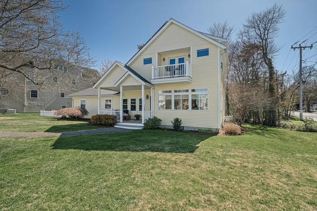 53 Shore Dr, Kingston, MA 02364 - #1