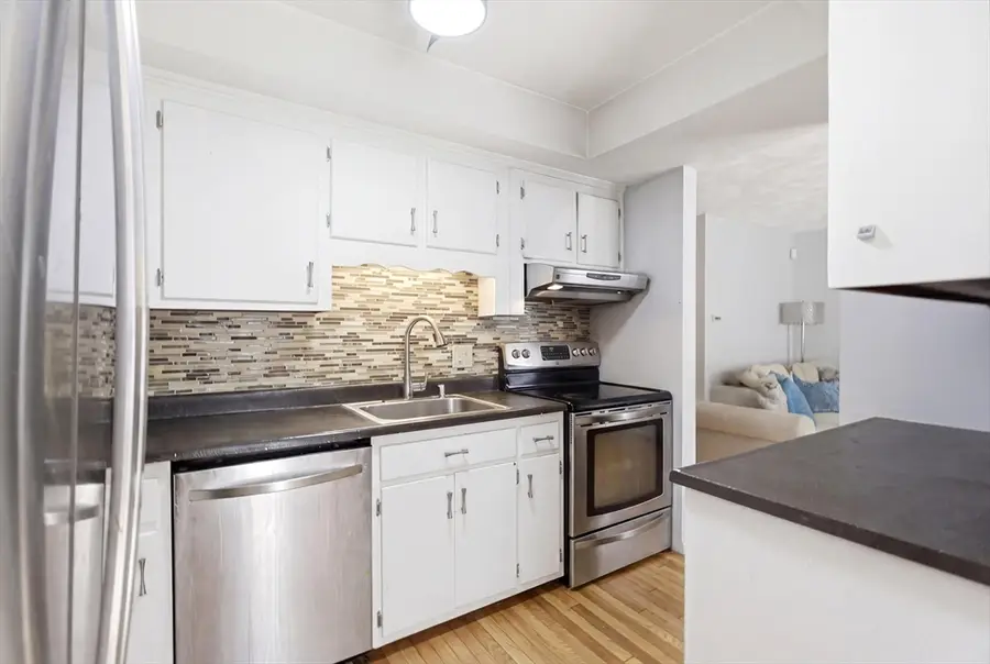 112 Lowell St #11, Peabody, MA 01960 - #2