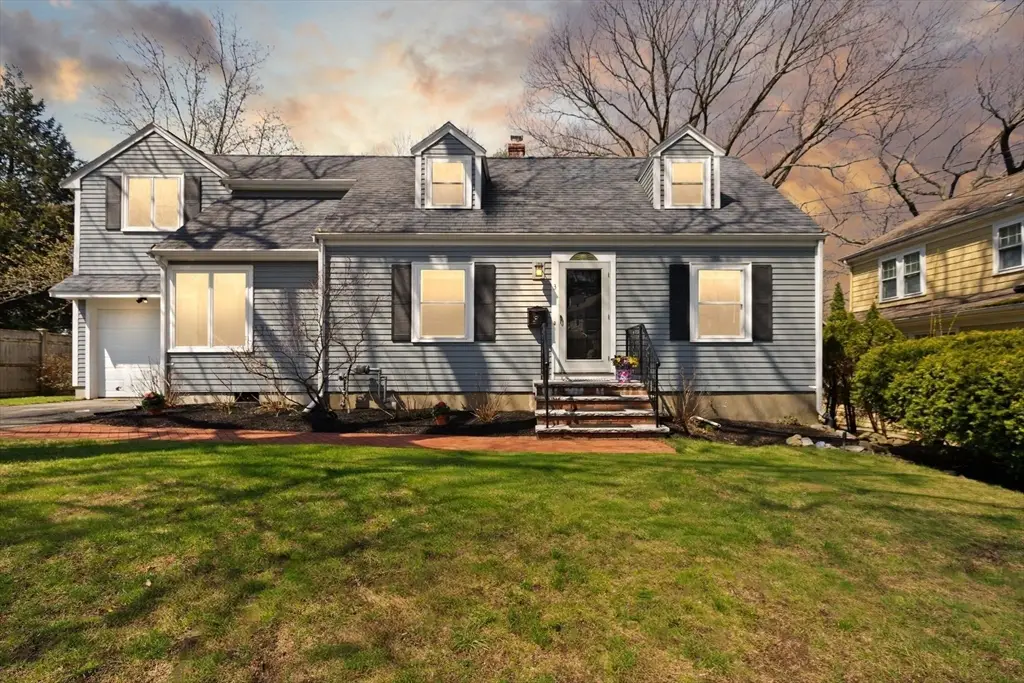 3 Watson Rd, Lexington, MA 02421 - #1