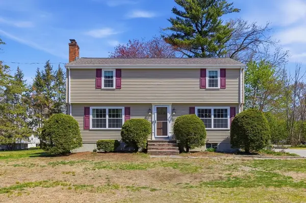 32 Hathaway Road, Wilmington, MA 01887