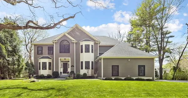 15 Summer St, Lexington, MA 02420