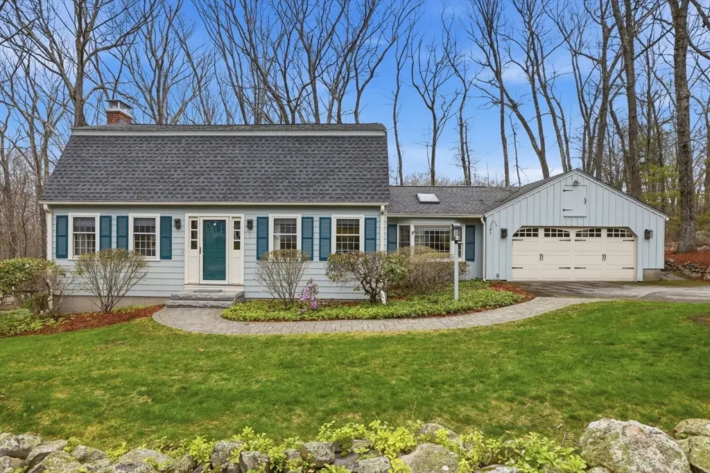7 Beaver Dam Dr, Westford, MA 01886 - #1