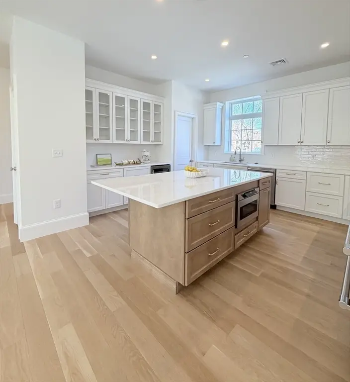 64 Pleasant Street #A, Marblehead, MA 01945 - #3