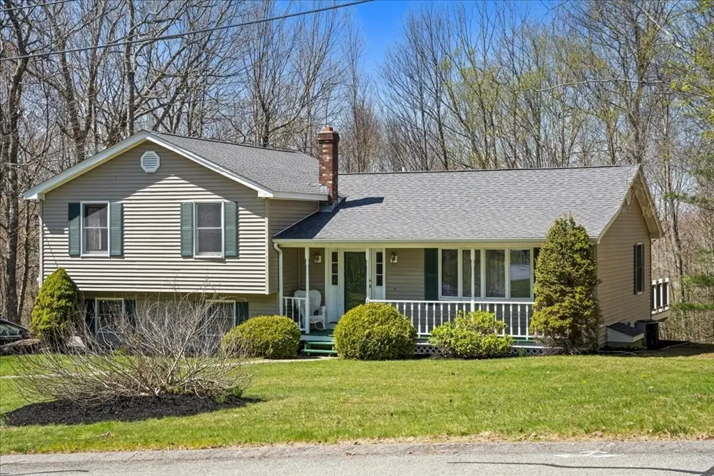 25 Collier Cir, Spencer, MA 01562 - #1