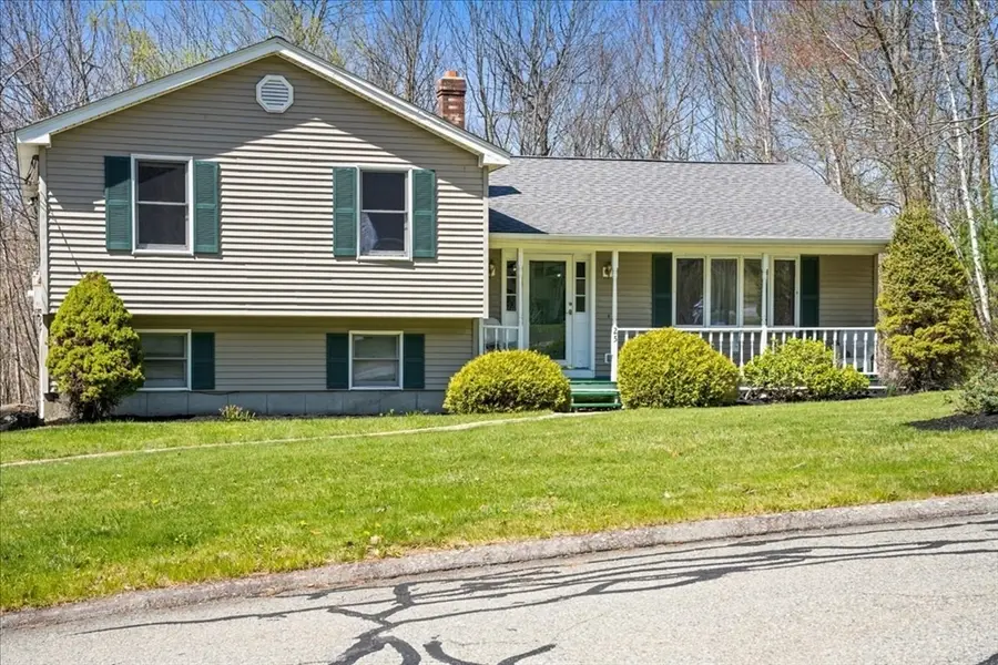 25 Collier Cir, Spencer, MA 01562 - #2