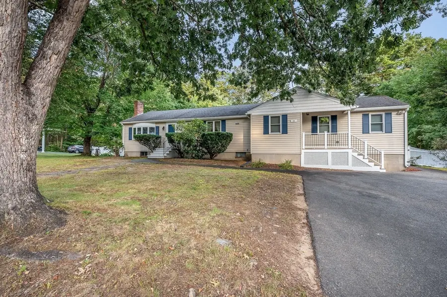 11 Moore St, Wilmington, MA 01887 - #2
