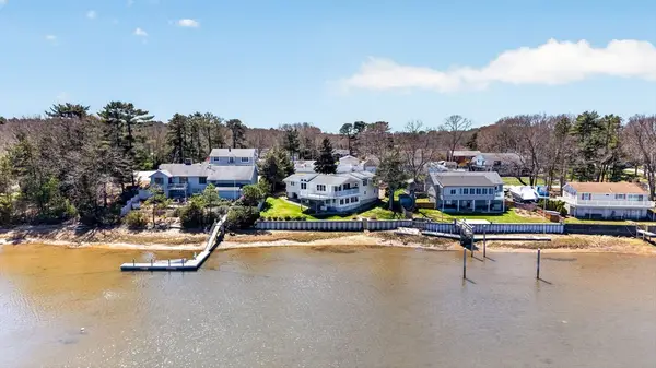 63 Edgewater Drive, Wareham, MA 02571