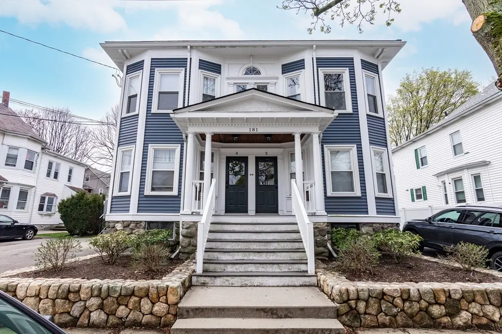 181 Robbins St #4, Waltham, MA 02453 - #1