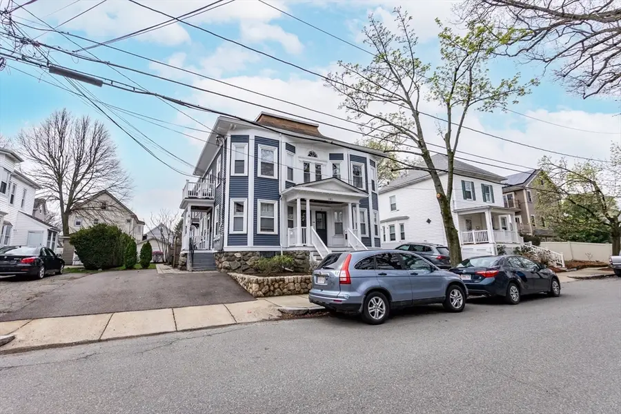 181 Robbins St #4, Waltham, MA 02453 - #3