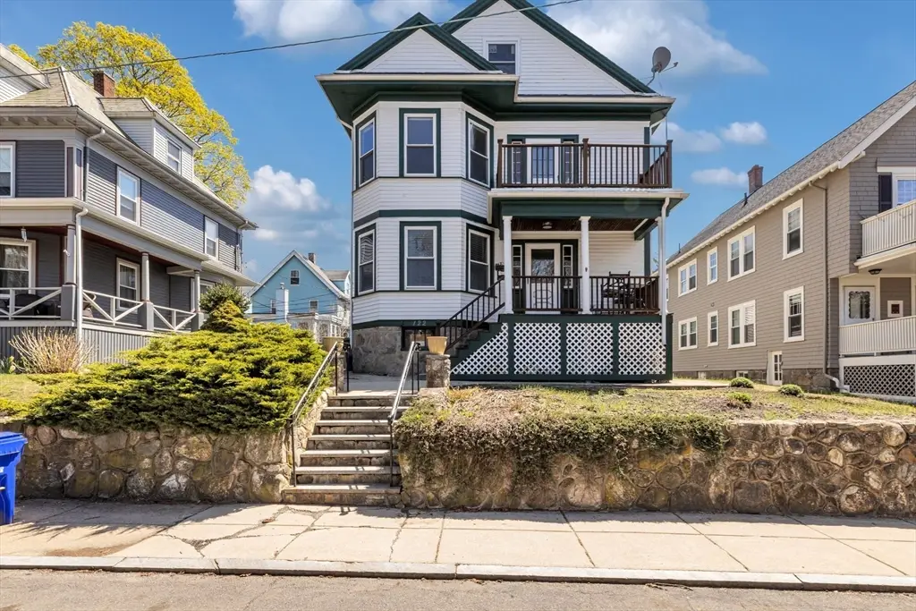 122 Aldrich St, Boston, MA 02131 - #1