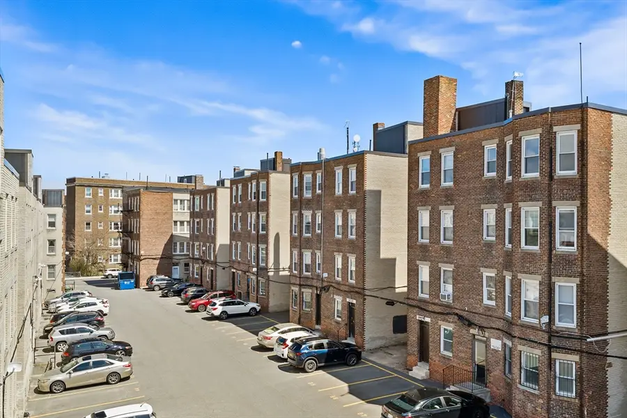 1633 Commonwealth Ave #12, Boston, MA 02135 - #2