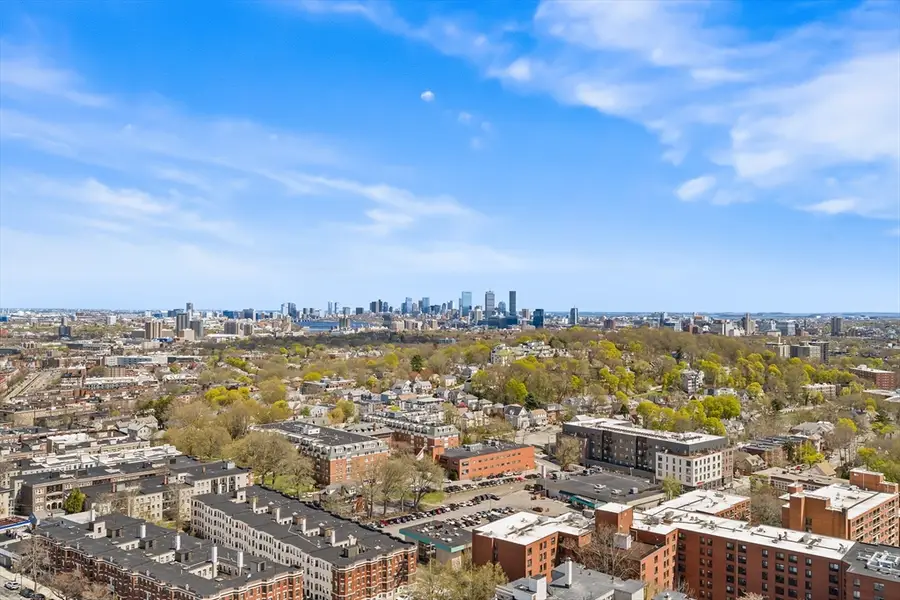 1633 Commonwealth Ave #12, Boston, MA 02135 - #3