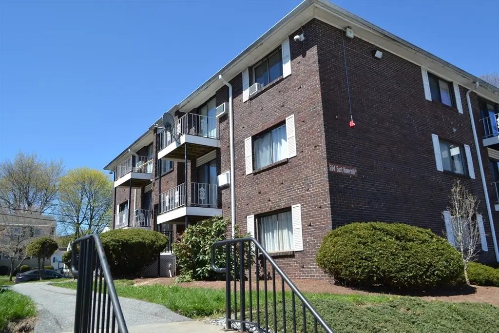 264 East Haverhill #4, Lawrence, MA 01841 - #1