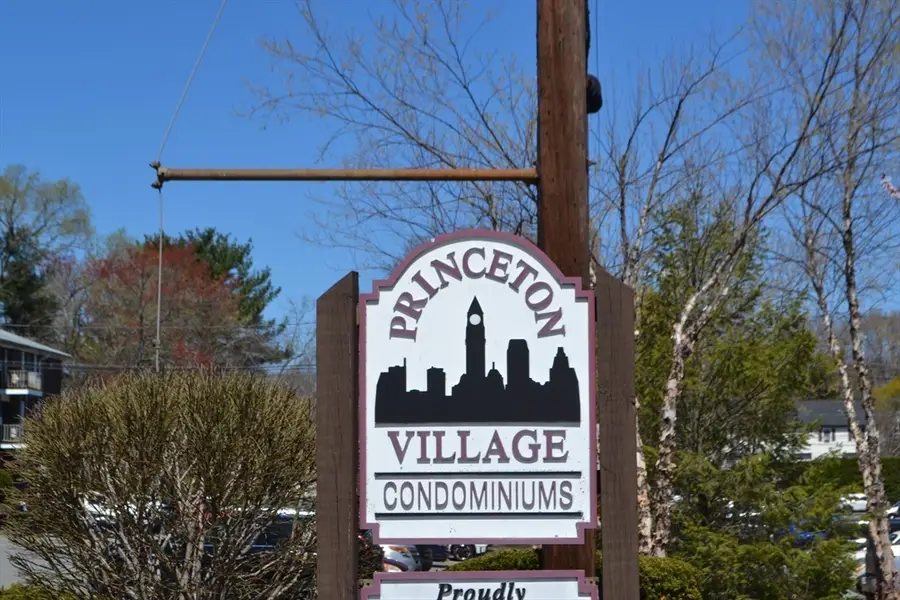 264 East Haverhill #4, Lawrence, MA 01841 - #2