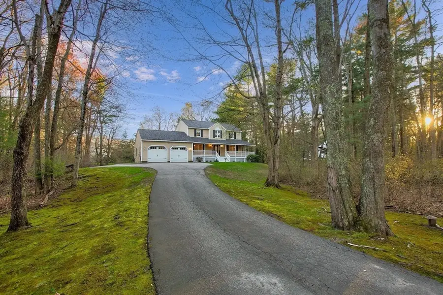 112 Taunton St, Plainville, MA 02762 - #2