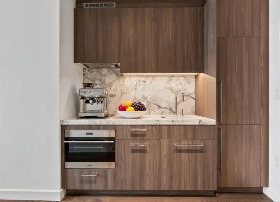 430 Stuart St #1518, Boston, MA 02116 - #3