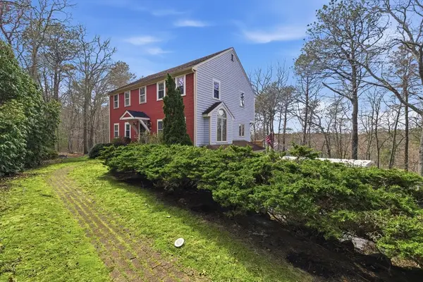 32 Admiral Halsey Rd, Plymouth, MA 02360